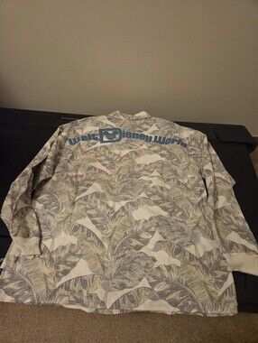 Walt Disney World Spirit Jersey Mens Large Linen Blend Hawaiian Floral Tropical